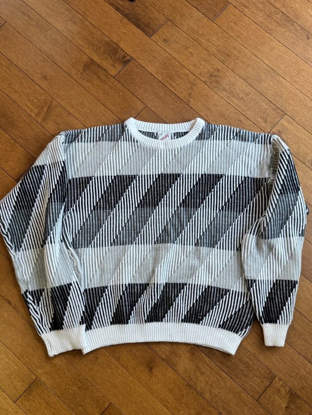 Vintage 80s Randy River Geometric Pattern Knit Sweater Large